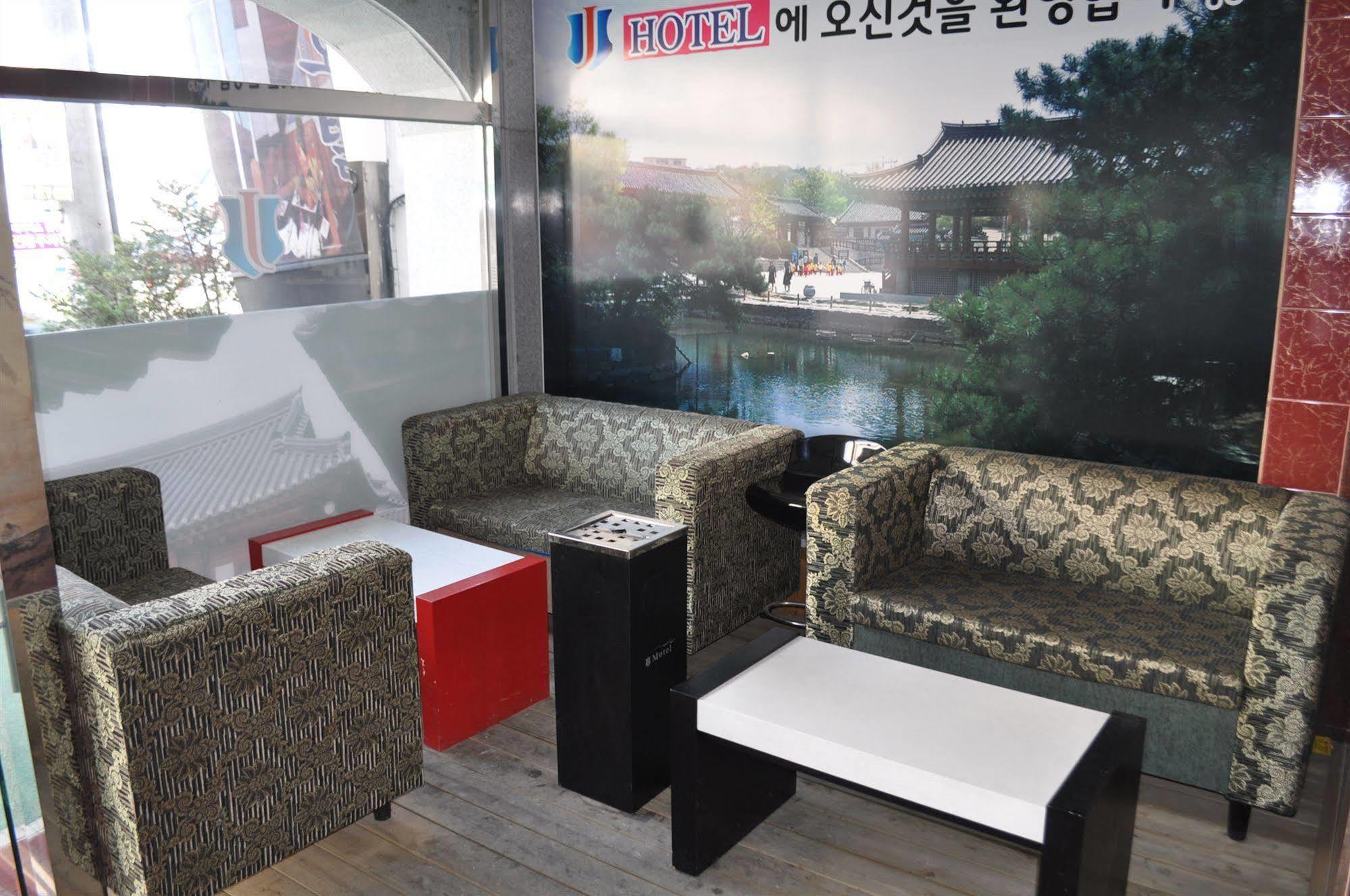 Goodstay Woosin Hotel Jeonju Dış mekan fotoğraf